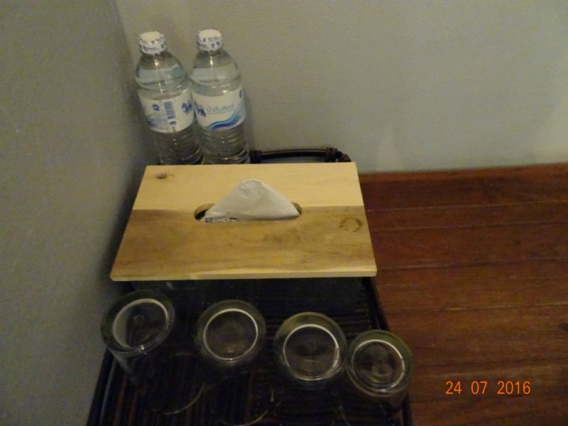 В Таиланде нет Мальдив. Есть Koh Mannorк. Это намёк.