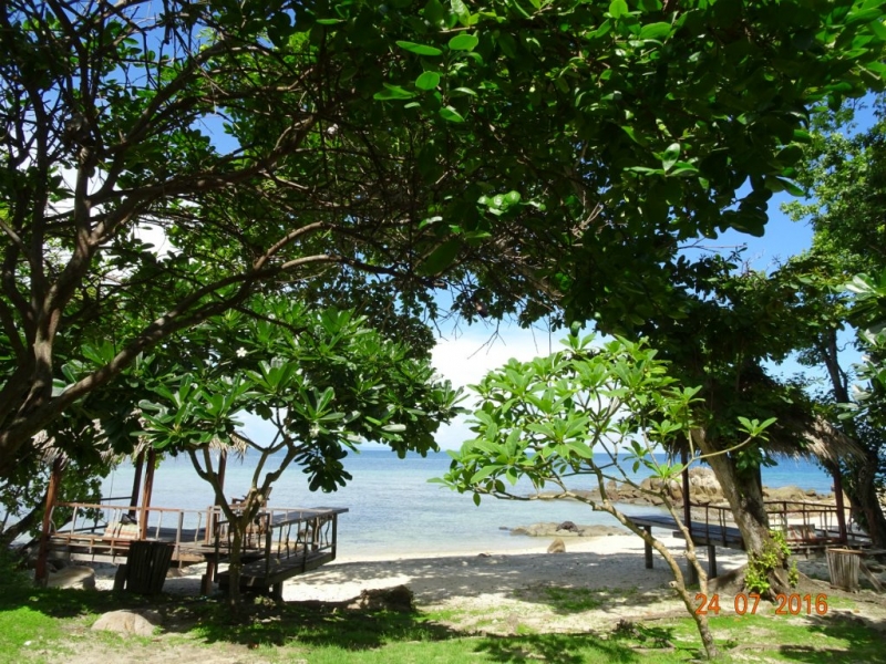 В Таиланде нет Мальдив. Есть Koh Mannorк. Это намёк.