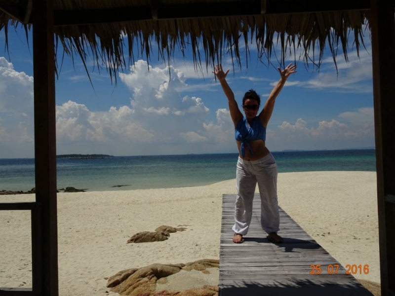 В Таиланде нет Мальдив. Есть Koh Mannorк. Это намёк.