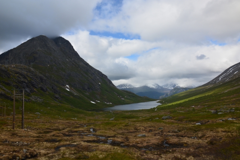 Норвегия сквозь солнечные очки. Водопады, фьорды, озера, ледники. Май-Июнь 2016