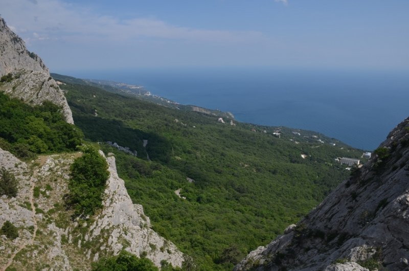 Западный берег Крыма: мыс Тарханкут, пещерные города, Севастополь и Форос. Май 2016