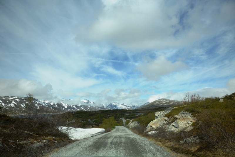 Норвегия сквозь солнечные очки. Водопады, фьорды, озера, ледники. Май-Июнь 2016
