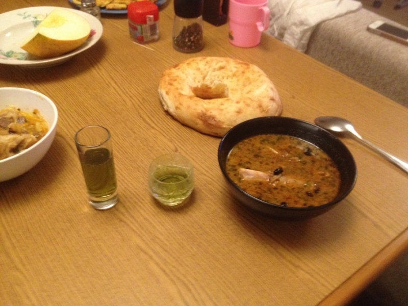 Принял на грудь, скажи что-нибудь! Трезвым вход запрещён!