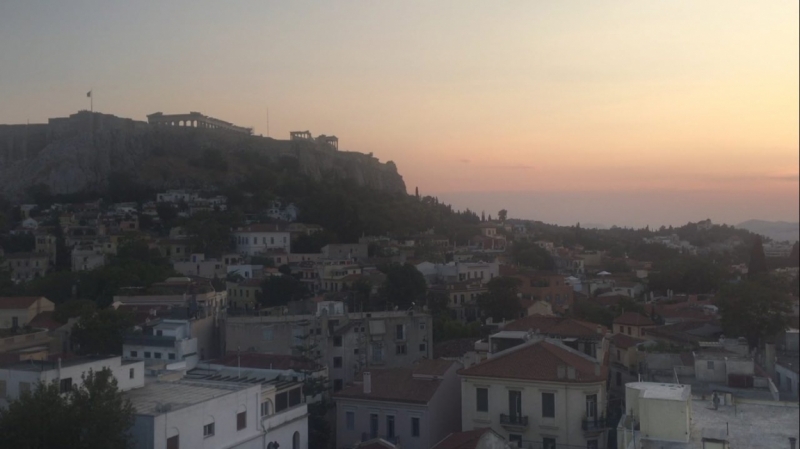 Афины, вид с террасы на крыше Central Hotel