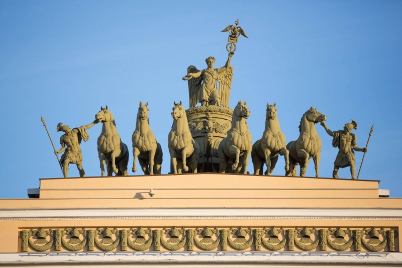 В Питере жить