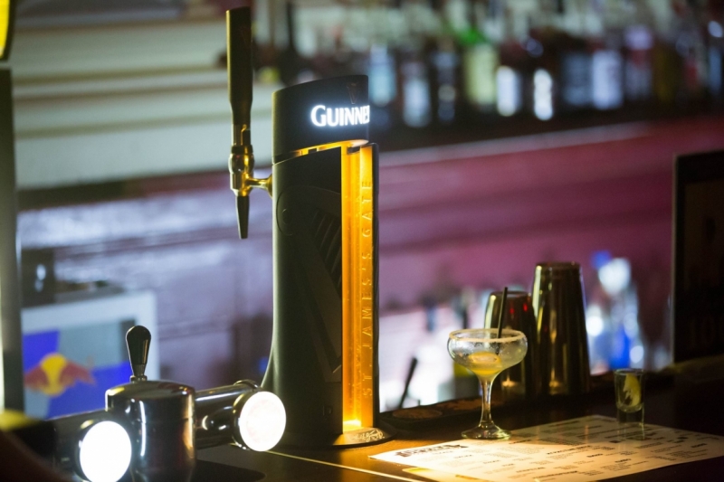 В Питере жить