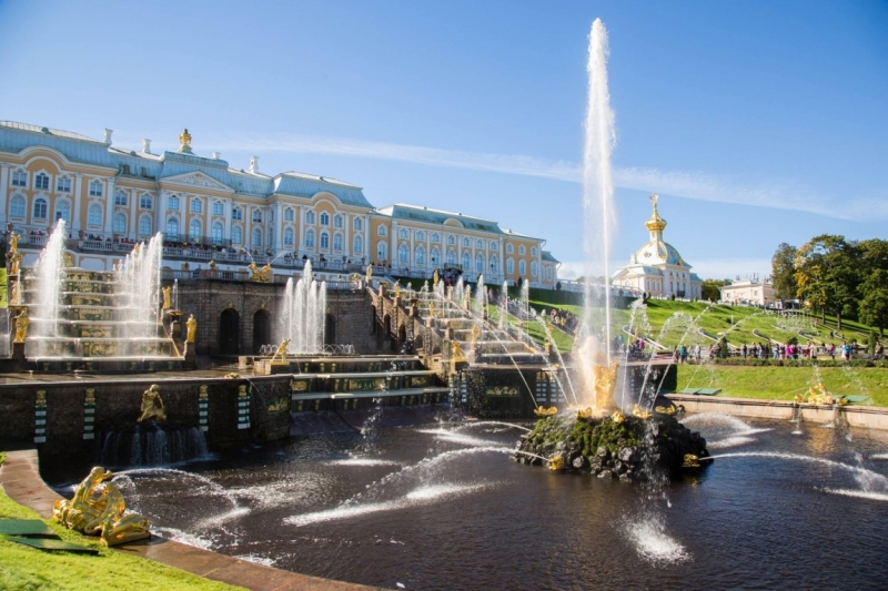 В Питере жить