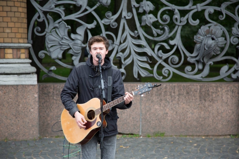 В Питере жить