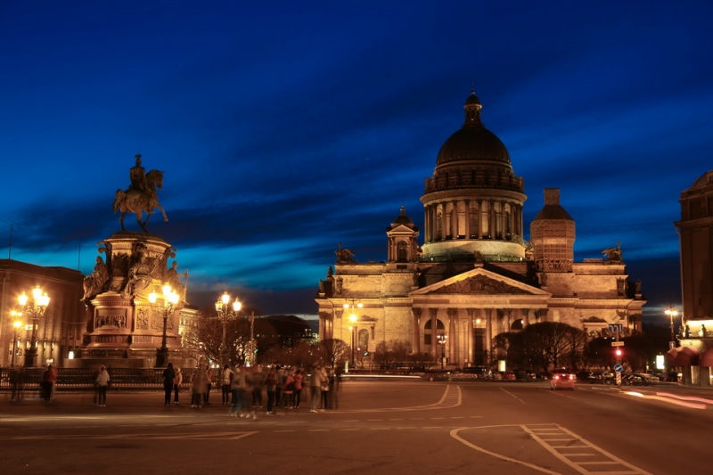 В Питере жить