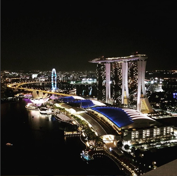 Бар на крыше в Сингапуре?