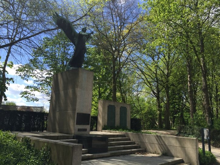 В Европу: в гости к Босху – май 2016.