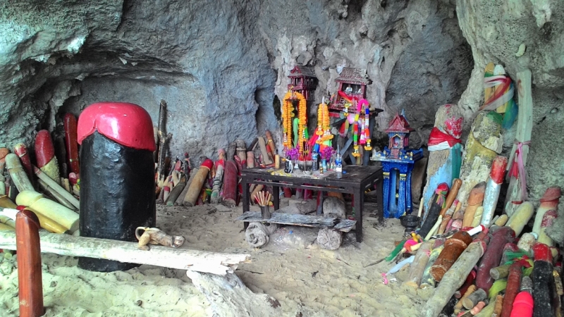 В Крыму-блекаут,у нас-Тай. Или удачно запланированное путешествие 2015(Пхукет,Пи-Пи,Краби)