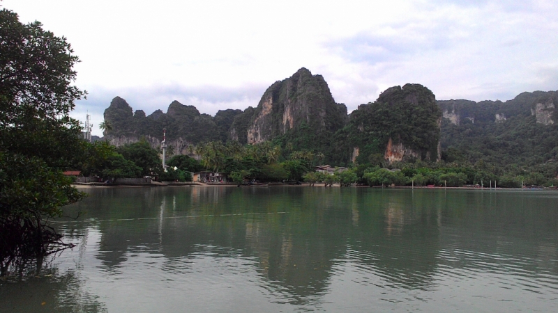 В Крыму-блекаут,у нас-Тай. Или удачно запланированное путешествие 2015(Пхукет,Пи-Пи,Краби)