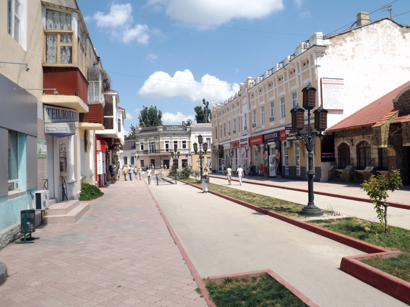 Крым в июле-августе 2016. Феодосия, Севастополь (день ВМФ), Бахчисарай, Евпатория.