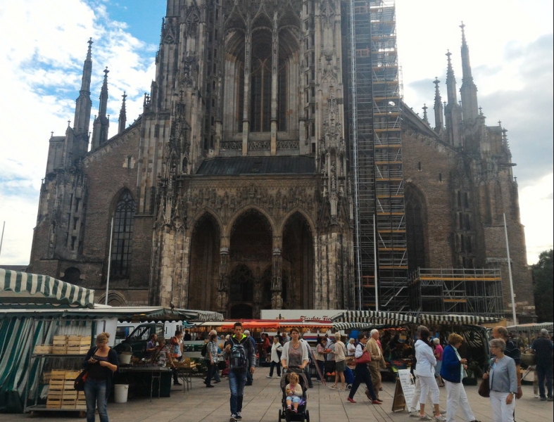 Мудрый воробей, недремлющий лев и букет для Санта-Клауса (Ульм - Линдау - остров Майнау)