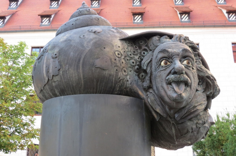 Мудрый воробей, недремлющий лев и букет для Санта-Клауса (Ульм - Линдау - остров Майнау)