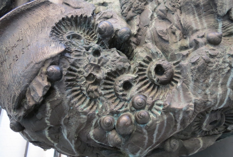 Мудрый воробей, недремлющий лев и букет для Санта-Клауса (Ульм - Линдау - остров Майнау)