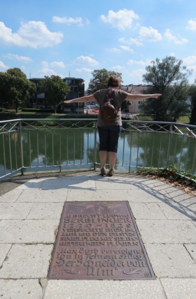 Мудрый воробей, недремлющий лев и букет для Санта-Клауса (Ульм - Линдау - остров Майнау)