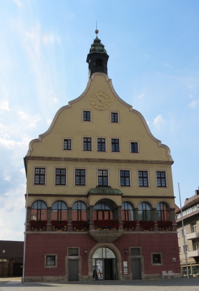 Мудрый воробей, недремлющий лев и букет для Санта-Клауса (Ульм - Линдау - остров Майнау)