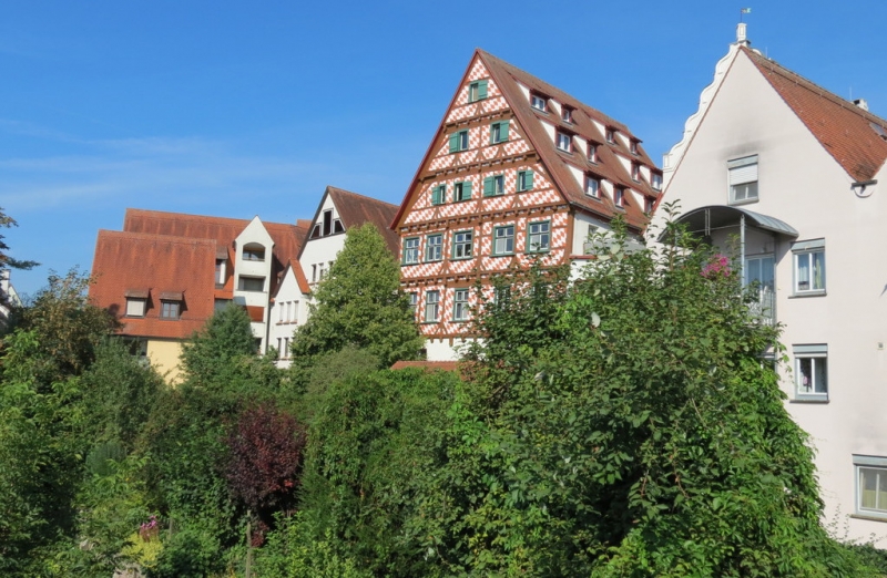 Мудрый воробей, недремлющий лев и букет для Санта-Клауса (Ульм - Линдау - остров Майнау)