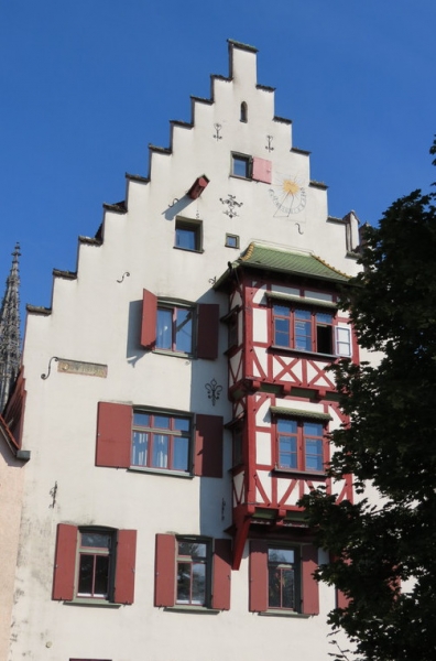 Мудрый воробей, недремлющий лев и букет для Санта-Клауса (Ульм - Линдау - остров Майнау)