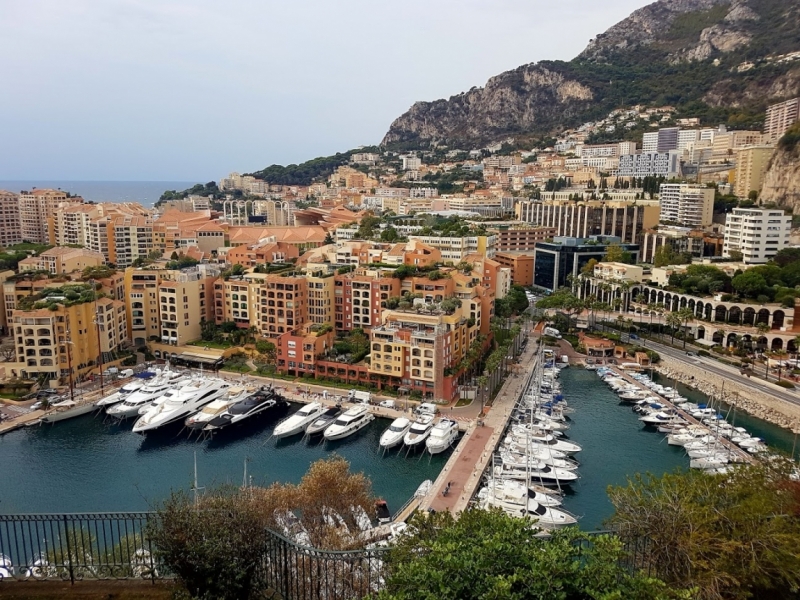 Лазурный берег в октябре