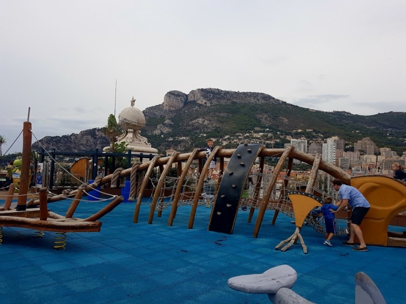 Лазурный берег в октябре