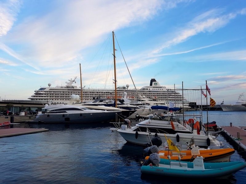 Лазурный берег в октябре