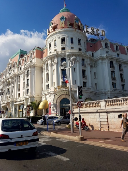 Лазурный берег в октябре