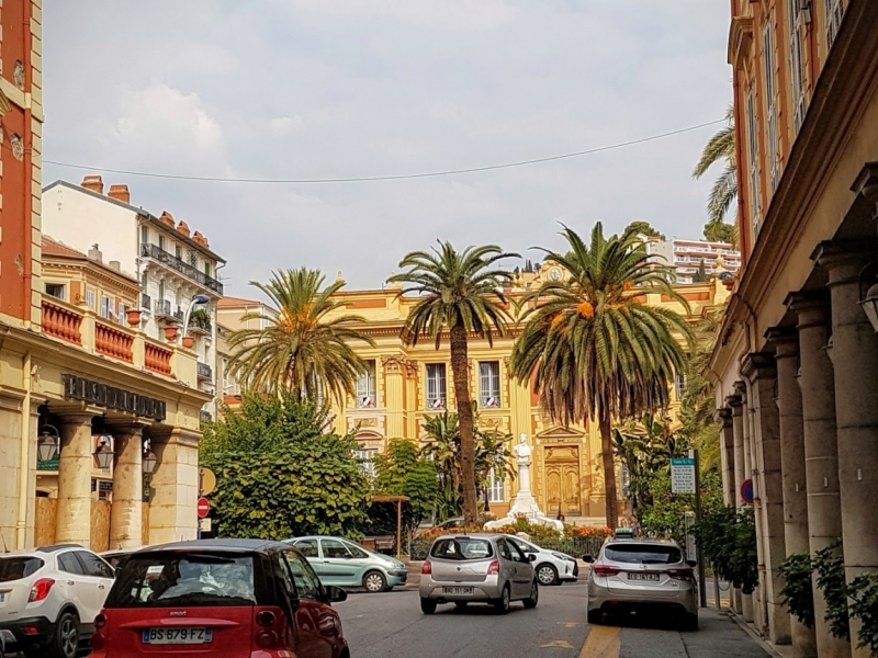 Лазурный берег в октябре