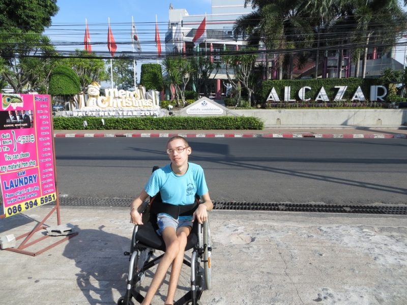 Таиланд. Паттайя. С инвалидом на коляске. Phupaya Resort. Кратко Таиланд. Паттайя. С инвалидом на коляске. Phupaya Resort. Кратко
