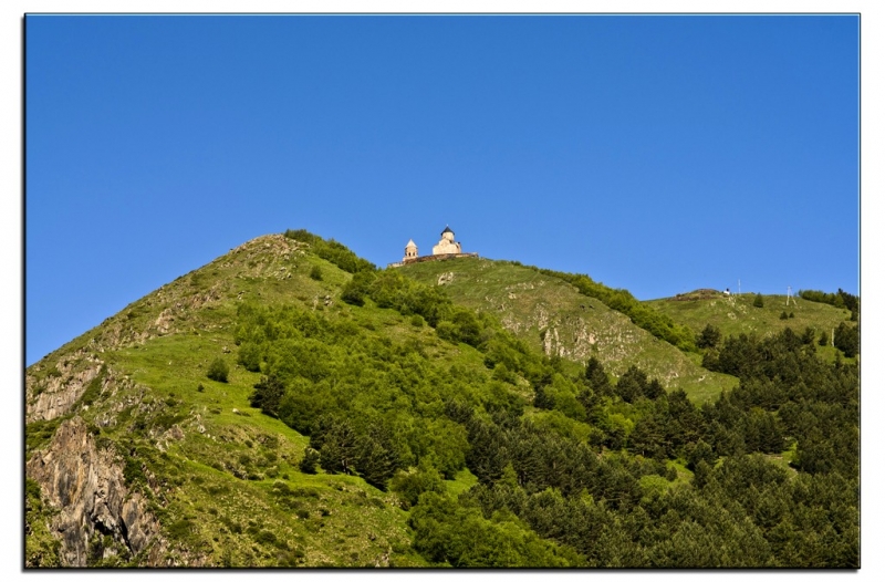 Здесь всё можно - это же Грузия! На авто по основным местам страны. Июнь 2016.