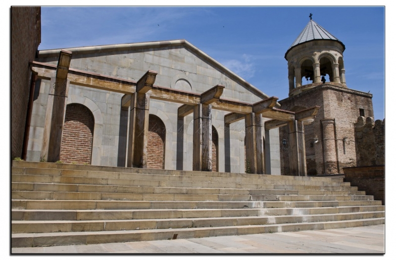 Здесь всё можно - это же Грузия! На авто по основным местам страны. Июнь 2016.