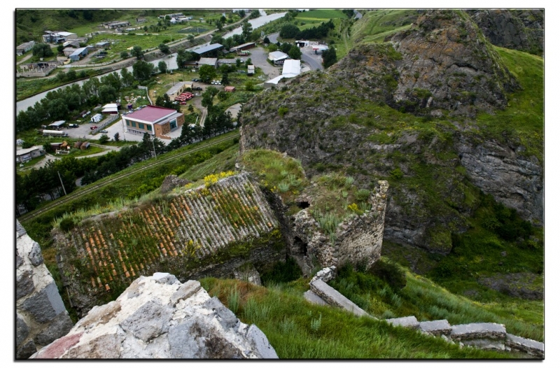 Здесь всё можно - это же Грузия! На авто по основным местам страны. Июнь 2016.