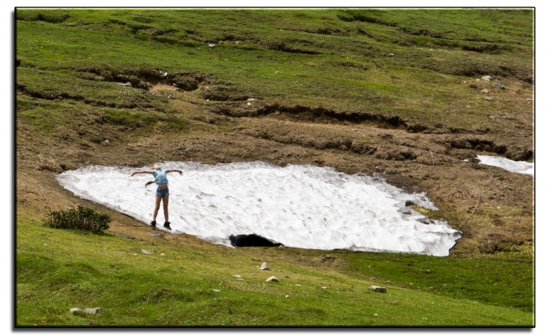 Здесь всё можно - это же Грузия! На авто по основным местам страны. Июнь 2016.