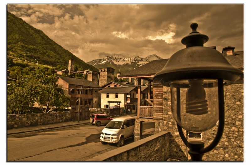 Здесь всё можно - это же Грузия! На авто по основным местам страны. Июнь 2016.