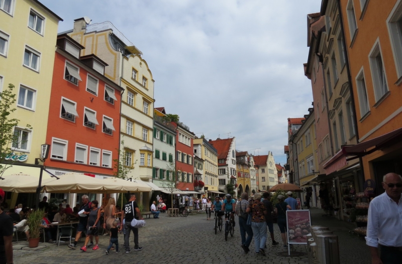 Мудрый воробей, недремлющий лев и букет для Санта-Клауса (Ульм - Линдау - остров Майнау)