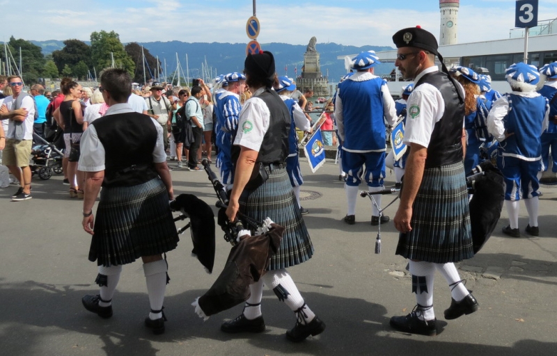 Мудрый воробей, недремлющий лев и букет для Санта-Клауса (Ульм - Линдау - остров Майнау)