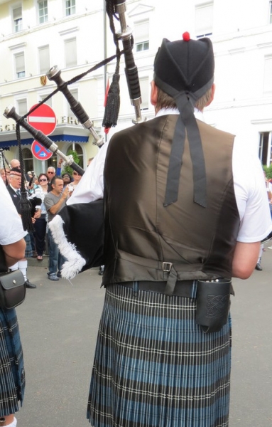 Мудрый воробей, недремлющий лев и букет для Санта-Клауса (Ульм - Линдау - остров Майнау)