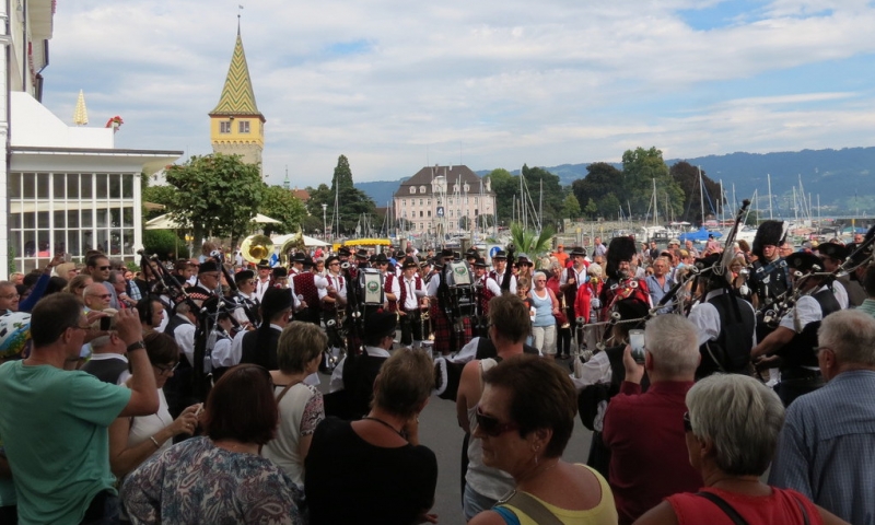 Мудрый воробей, недремлющий лев и букет для Санта-Клауса (Ульм - Линдау - остров Майнау)