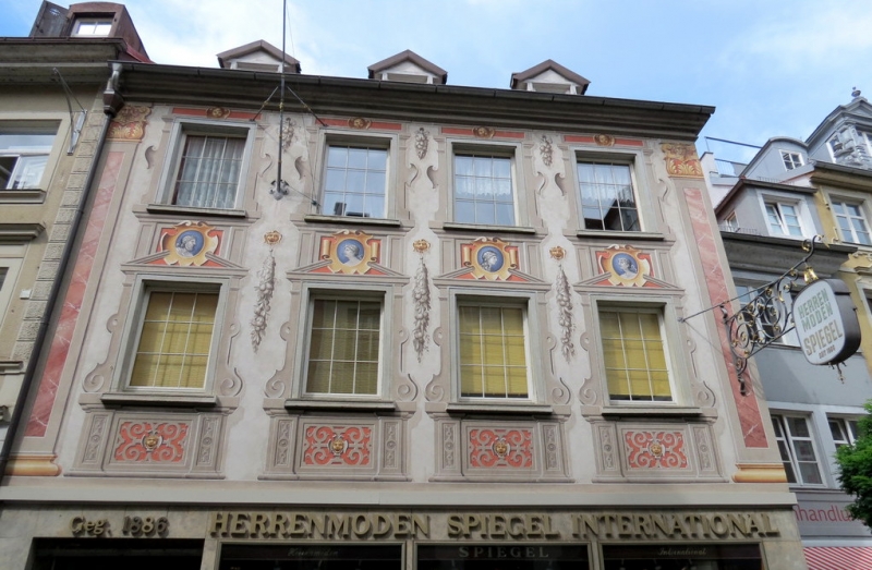 Мудрый воробей, недремлющий лев и букет для Санта-Клауса (Ульм - Линдау - остров Майнау)