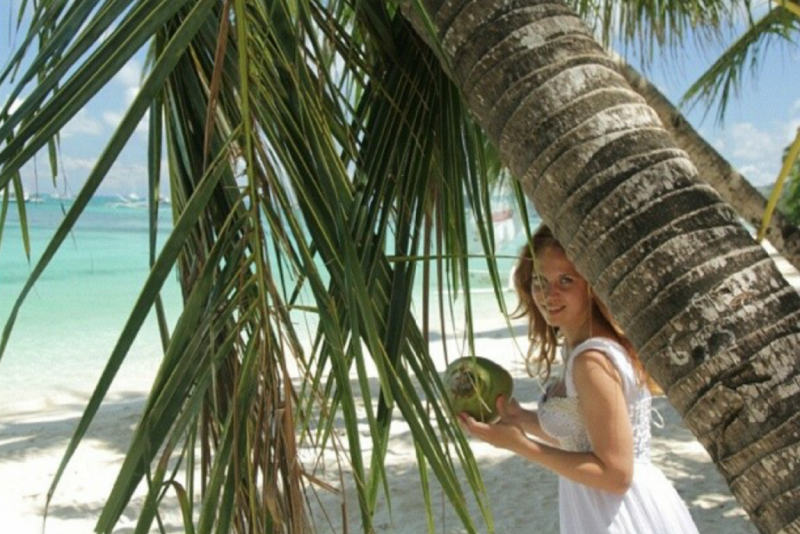 С ребенком 1г9м. Куда податься? Есть ли вариант без перелетов из Себу?