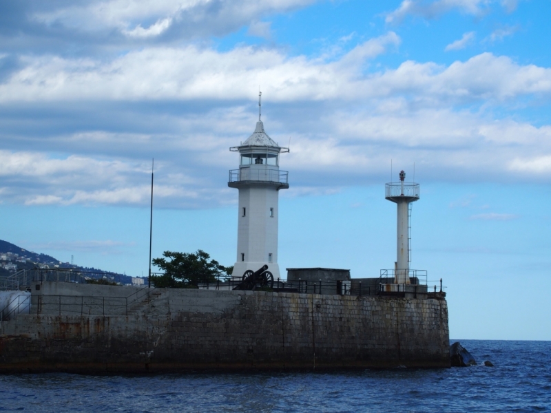 Лучами солнца избалован…  Крым. сентябрь 2016