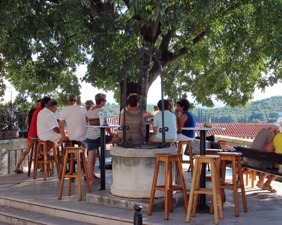 В Хорватию и Черногорию из Москвы на три недели с детьми, 2016