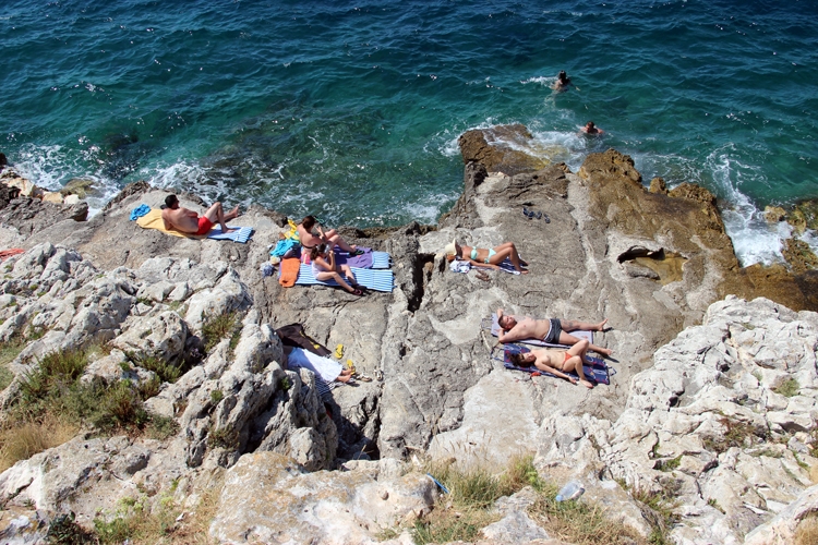 В Хорватию и Черногорию из Москвы на три недели с детьми, 2016