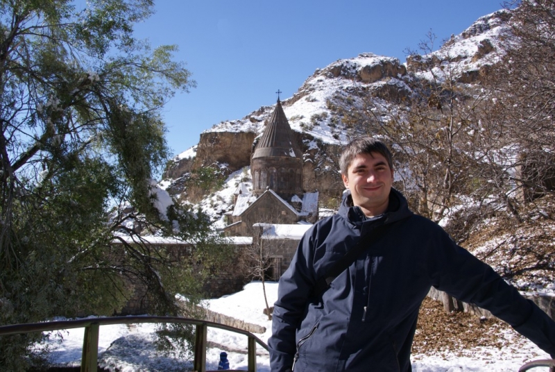 Армения на ноябрьские: монастыри, заснеженные вершины и цветение крокусов