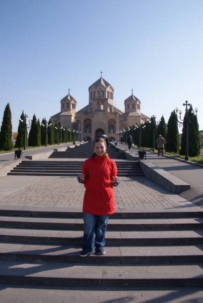 Армения на ноябрьские: монастыри, заснеженные вершины и цветение крокусов