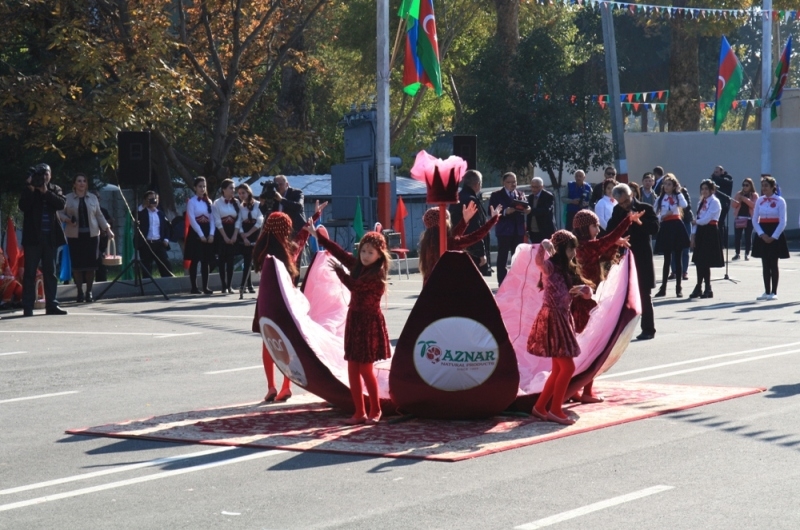 Праздник граната в Азербайджане (Гёйчай)