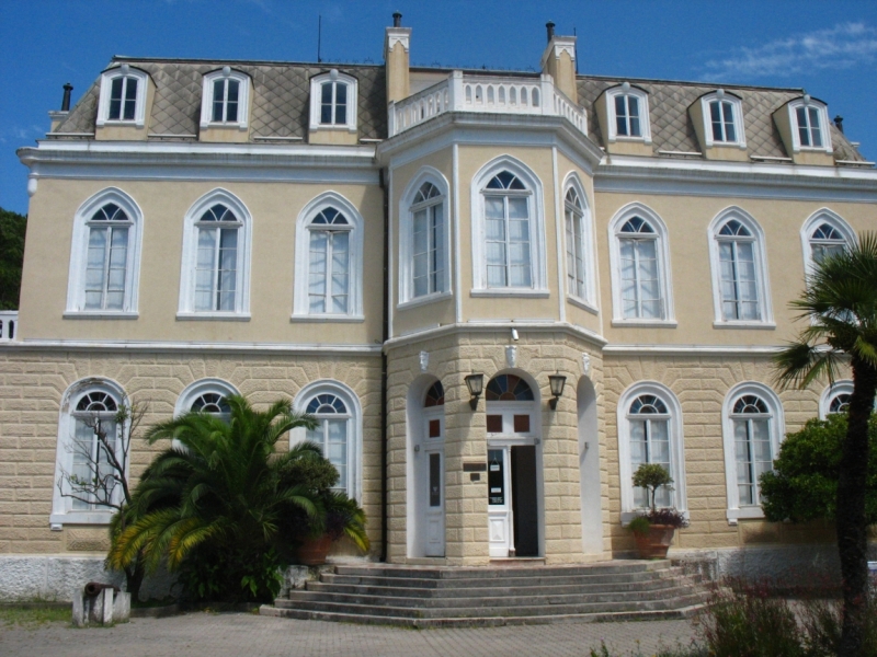 Бар, Петровац, Ульцинь, Подгорица (фото)