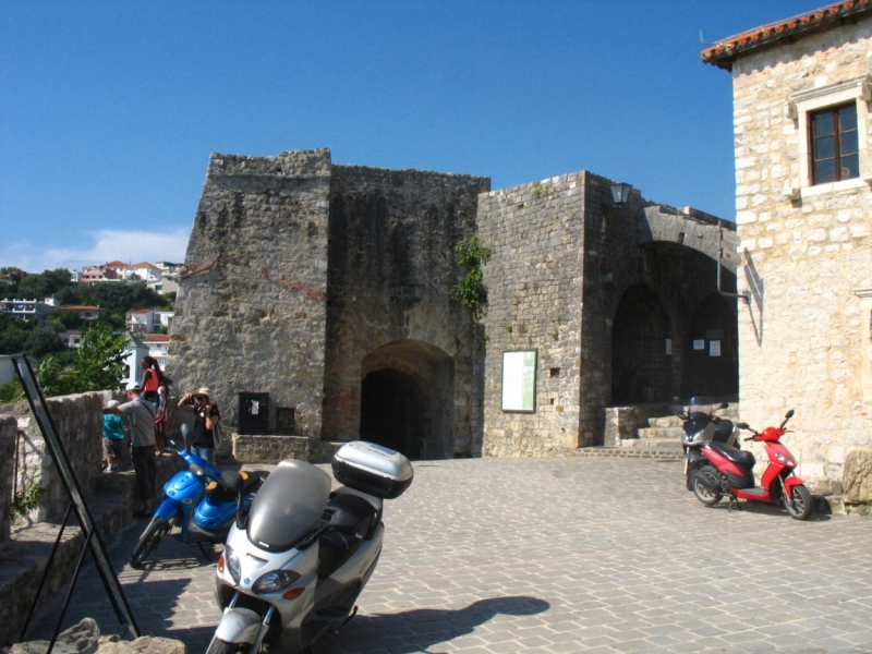 Бар, Петровац, Ульцинь, Подгорица (фото)